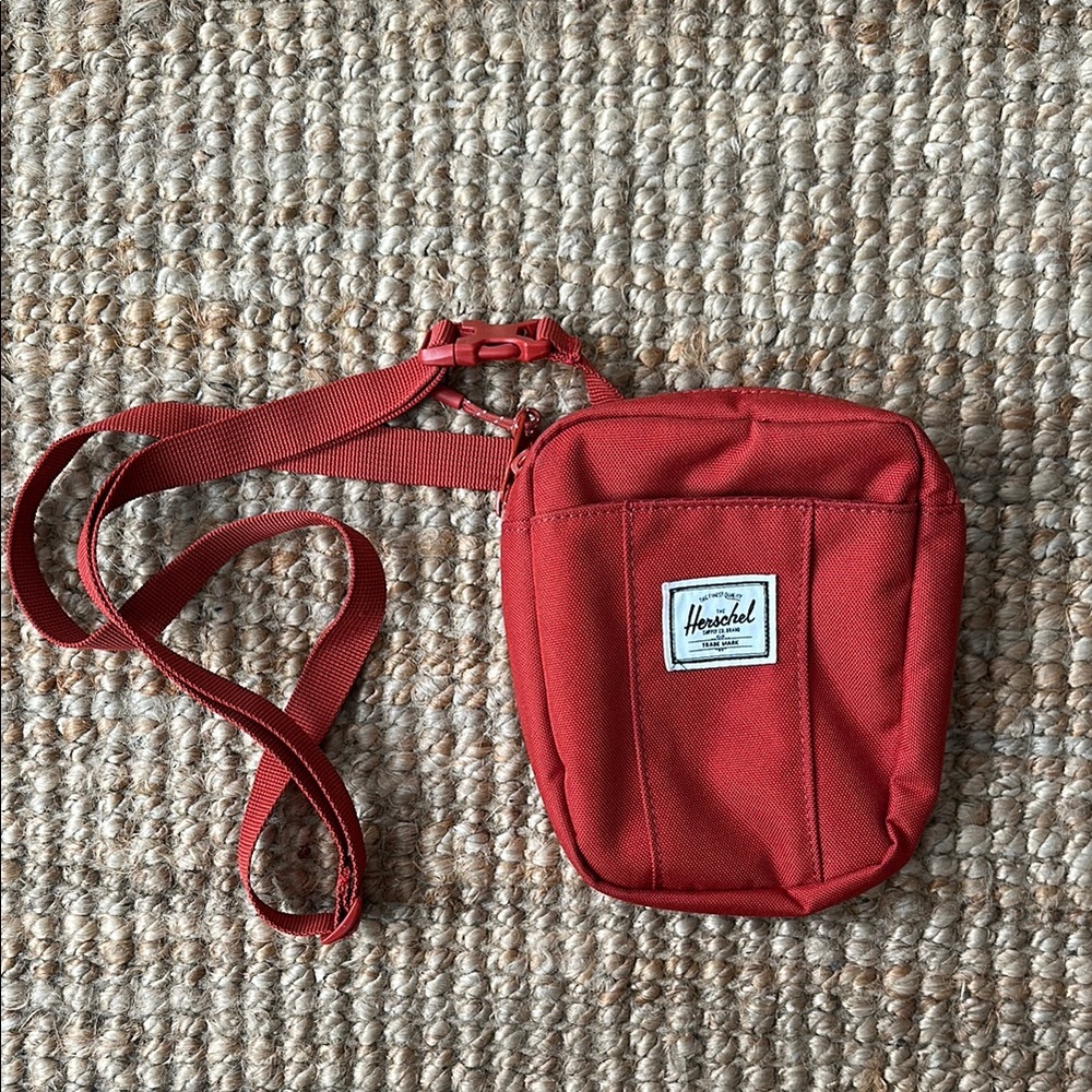 🎒Herschel Supply Co. Crossbody Bag, Rust